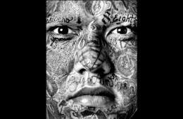 Photo: Untitled. Serie Maras, 2006 © Isabel Muñoz.