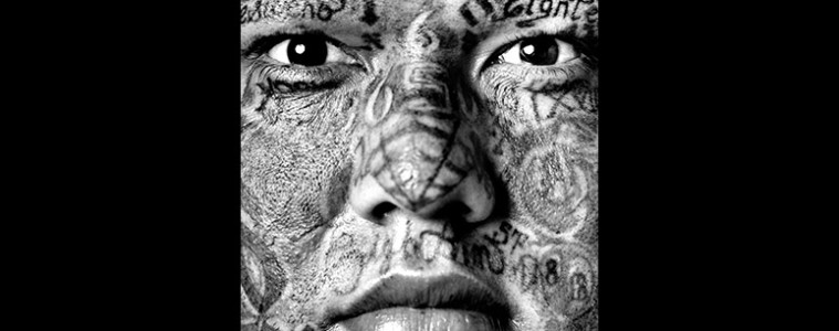 Photo: Untitled. Serie Maras, 2006 © Isabel Muñoz.